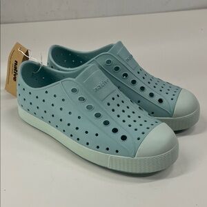 NWT Native Jefferson Bling Kids Shoes Sage Green/Ocean Grey Size 13